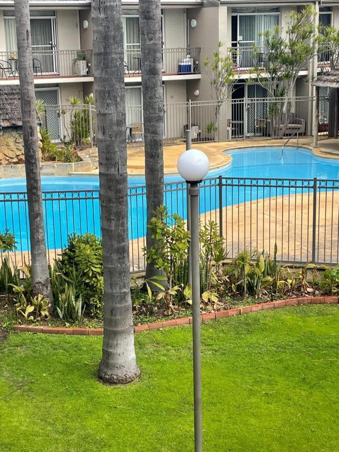 Tranquility At Mandurah Apartments Buitenkant foto